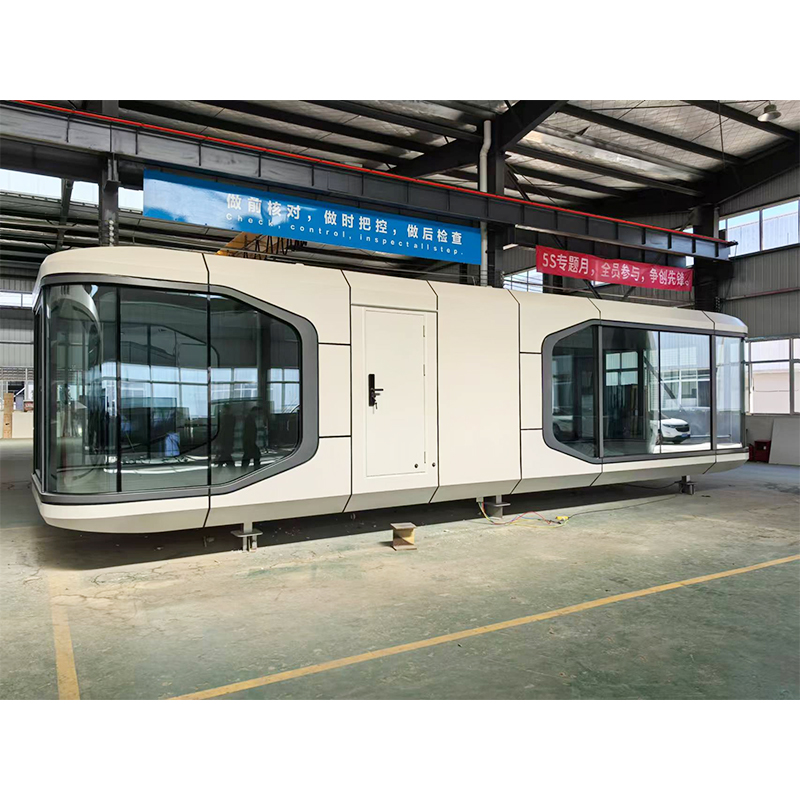 How does space capsule meet personalized travel needs?